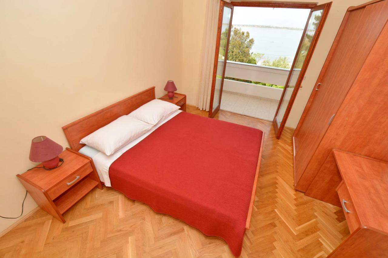 Apartments Beach Vrsi Bagian luar foto