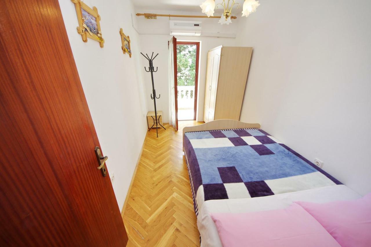 Apartments Beach Vrsi Bagian luar foto