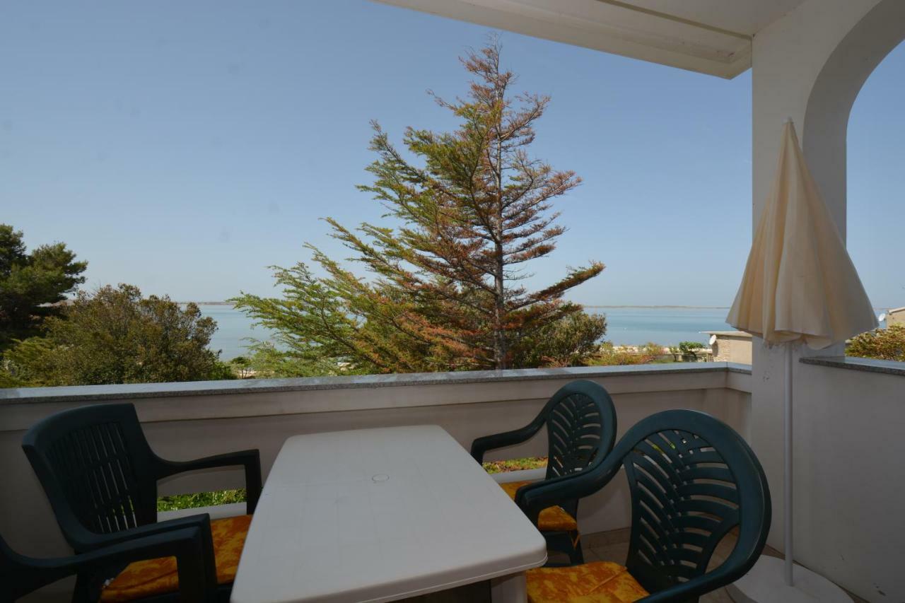 Apartments Beach Vrsi Bagian luar foto